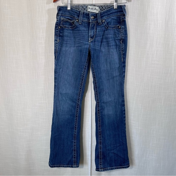 Ariat Real Denim Bootcut Embroidered Back Pockets Jeans Size 28S - Picture 1 of 15